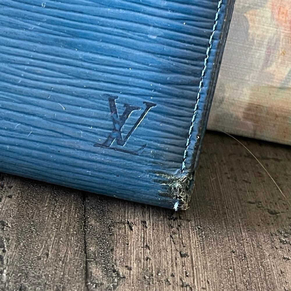 Louis Vuitton Porte Monnaie Viennois Bifold Wallet Epi Leather Preloved - Picture 3 of 16